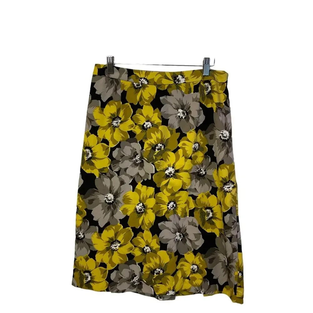 Who What Wear yellow black floral back pleat skirt size 6